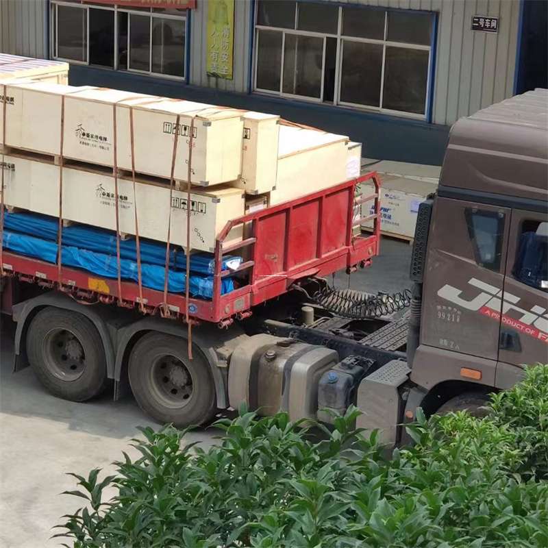 扬中至新疆阿勒泰福海县物流专线，一站式服务，让您的货物畅行无忧